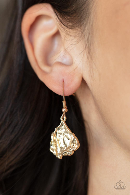 Amazon Amulet - Gold-Paparazzi Accessories